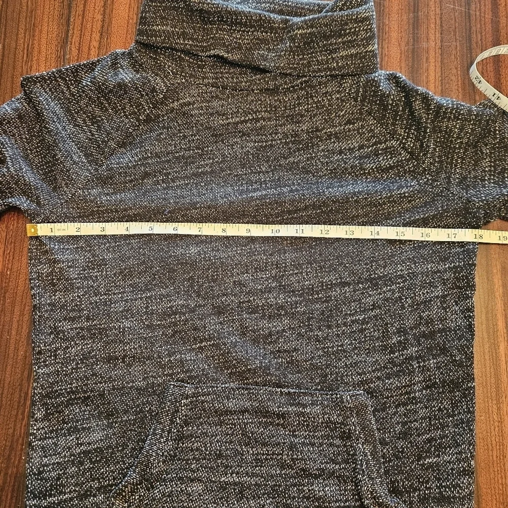 GAP Fit Cotton Blend Black Marled Roll Neck Cropped Sweatshirt Sz XS EUC